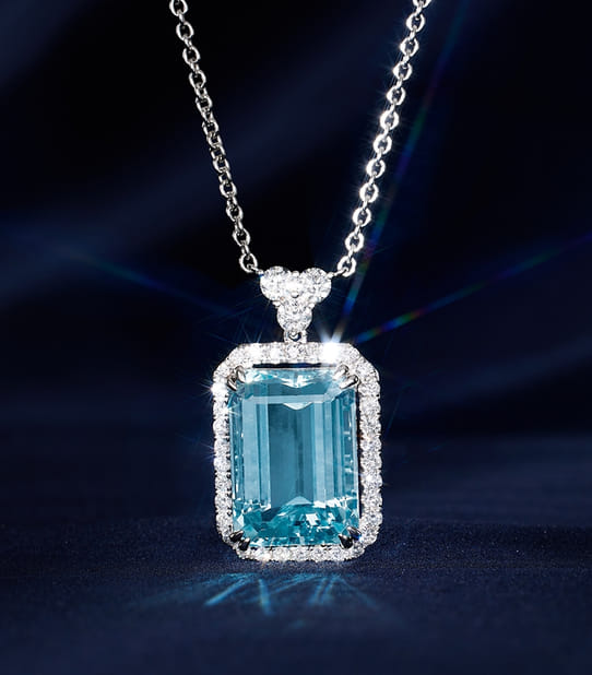 extraordinary collection of emerald cut aquamarine and diamond pendant